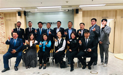 카자흐스탄 알마티 시의회 사절단 단체 컷1