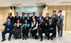 카자흐스탄 알마티 시의회 사절단 단체 컷2